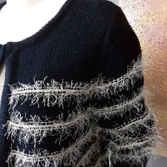 Dex Textured Knit Cardigan - Picture 8 of 12